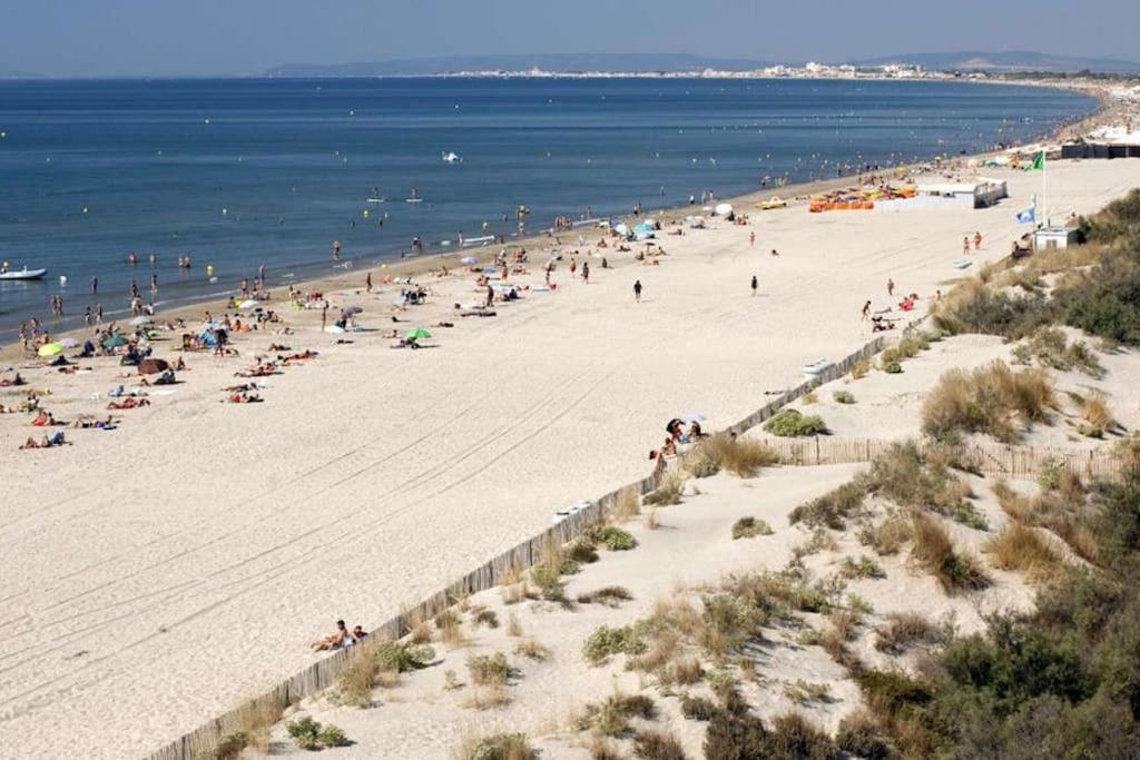 Superbe Studio Au Calme A 8Mn De La Plage 라그랑모트 외부 사진
